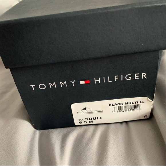 Tommy Hilfiger Black/White Slides Sandals - Picture 6 of 7
